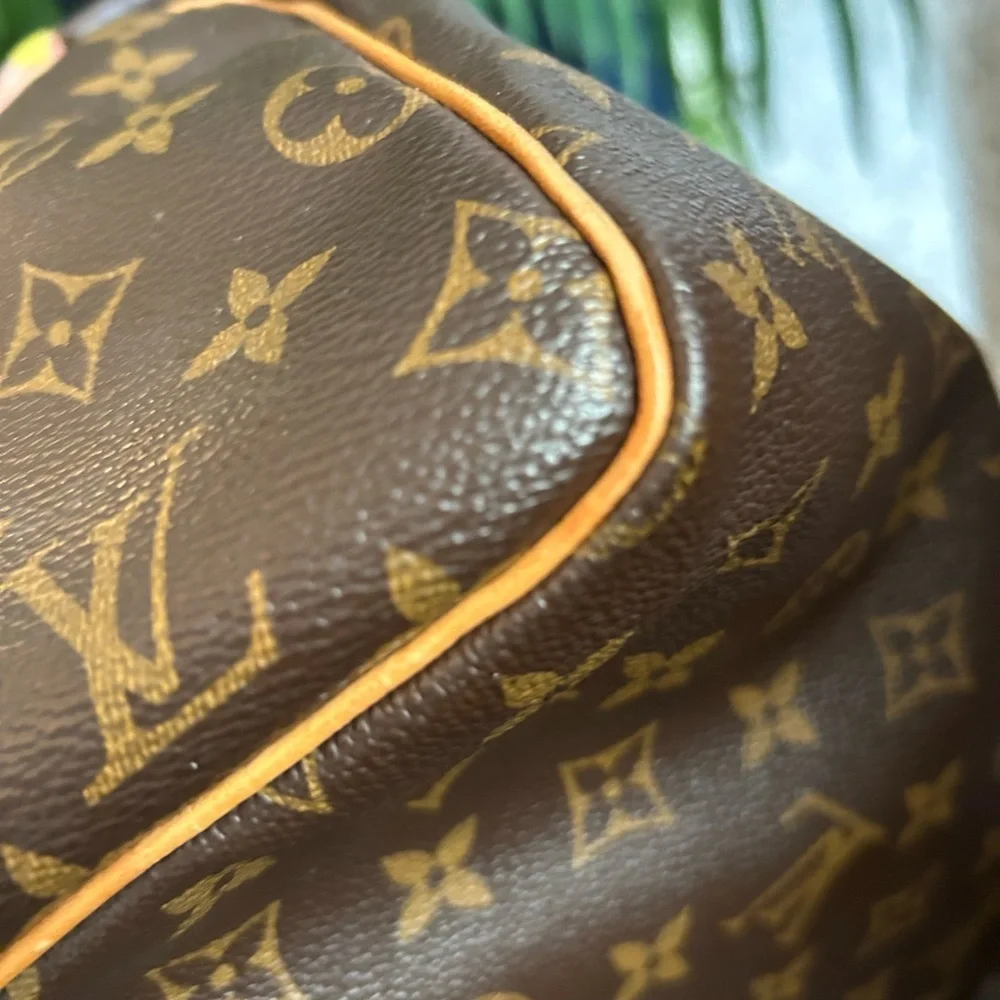Authentic LV Speedy 30 Boston in good condition!